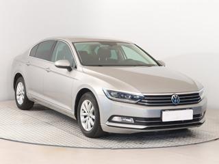 Volkswagen Passat 2.0 TDI 110kW sedan