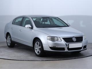 Volkswagen Passat 2.0 TDI 103kW sedan