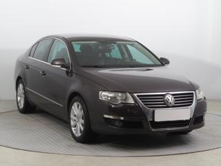 Volkswagen Passat 2.0 TDI 125kW sedan