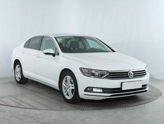 Volkswagen Passat 2.0 TDI 110kW sedan