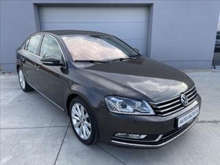 Volkswagen Passat 3,6 FSI 4MOT DSG Highline ČR. sedan