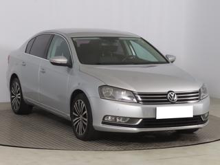 Volkswagen Passat 2.0 TDI 103kW sedan