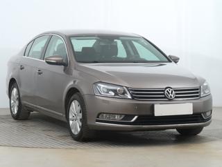 Volkswagen Passat 2.0 TDI 103kW sedan