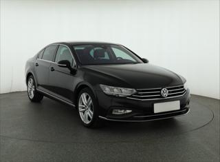 Volkswagen Passat 2.0 TDI 110kW sedan