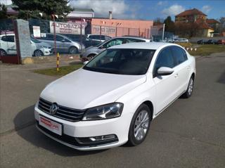 Volkswagen Passat 2,0 TDI 103kW Comfortline sedan