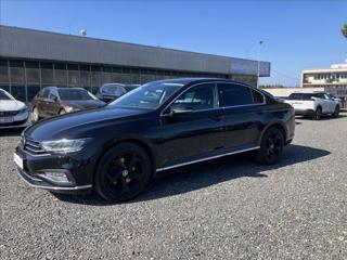 Volkswagen Passat 1,5 TSI EVO BMT DSG Elegance sedan