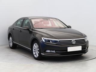 Volkswagen Passat 2.0 TDI 110kW sedan