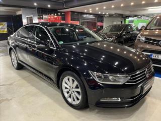 Volkswagen Passat 2,0 TDi - 1.Majitel !  Comfortline sedan