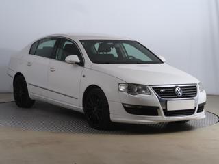 Volkswagen Passat 2.0 TDI 103kW sedan