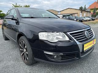 Volkswagen Passat 2.0 TDI KOMBI 103kW DSG AUTOMA sedan