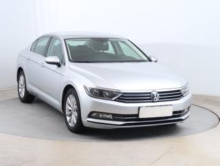 Volkswagen Passat 2.0 TDI 110kW sedan