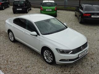 Volkswagen Passat 2,0TDI 110kW DSG sedan