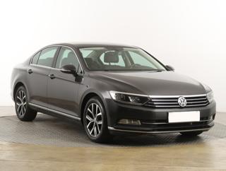 Volkswagen Passat 2.0 TDI 110kW sedan