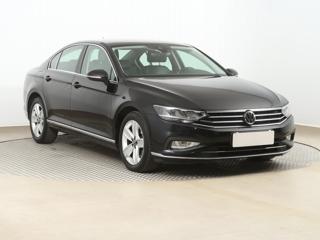 Volkswagen Passat 1.5 TSI 110kW sedan