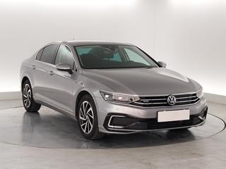 Volkswagen Passat 1.4 GTE 160kW sedan