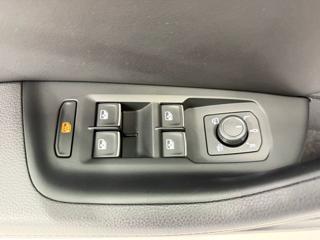 Volkswagen Passat 2.0TSI 200KW DSG 4MOTION R-LINE, ACC, ALCANTARA sedan - Foto 25