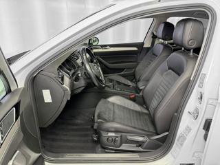 Volkswagen Passat 2.0TSI 200KW DSG 4MOTION R-LINE, ACC, ALCANTARA sedan - Foto 9
