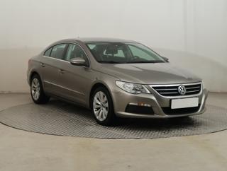 Volkswagen Passat CC 2.0 TDI 103kW sedan