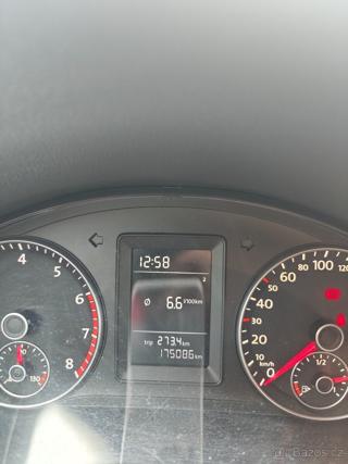 Volkswagen Scirocco 1,4 TSI 118 kW, 2009, 175 000 km kupé - Foto 13
