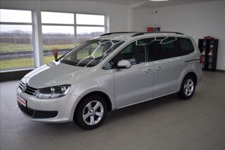 Volkswagen Sharan 2,0 TDI,2xALU,přední+zadní senzory MPV