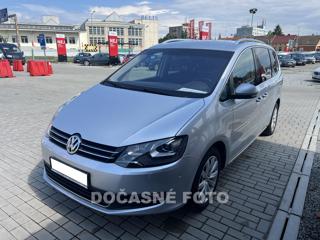 Volkswagen Sharan 2.0 TDi MPV