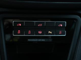 Volkswagen Sharan 2,0 TDI 130kW DSG 4Motion CZ MPV - Foto 23
