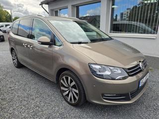 Volkswagen Sharan 2.0TSI Highline 7 TZ Masáž Led MPV