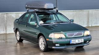 Volvo S40 1,8i KOUPENO V ČR sedan