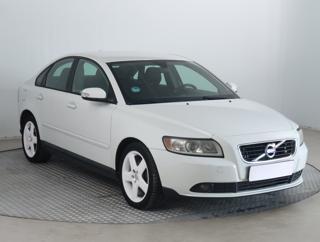 Volvo S40 2.0 D 100kW sedan