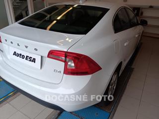 Volvo S60 2.0, ČR sedan