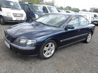 Volvo S60 2,4D JEZDÍ DOBŘE ! PĚKNÝ ! sedan