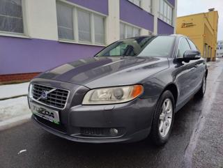 Volvo S80 2,4 D5 / ČR / servis.k. sedan