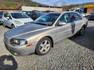 Volvo S80 2.5 T LPG sedan