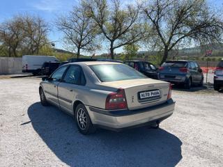 Volvo S80 2.5 TD 5V sedan