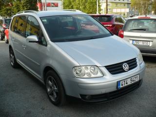 Volkswagen Touran 1.9 TDI 7 míst kombi nafta