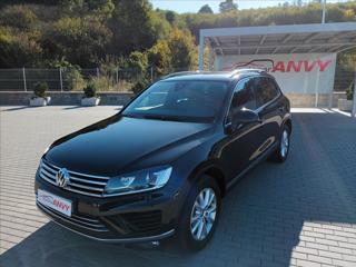 Volkswagen Touareg 3,0 V6TDI,ČR,1MAJ,SERVISKA,KŮŽE, kombi