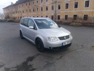 Volkswagen Touran 2006, 1968 ccm, 125 kW, nafta kombi