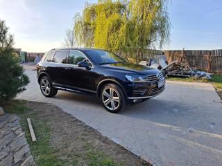 Volkswagen Touareg 3,0   R-Line V6 TDI Premium kombi