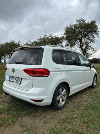 Volkswagen Touran 1,4 Highline TSI 7-míst kombi - Foto 3