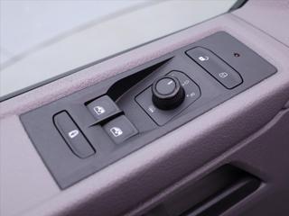 Volkswagen Transporter 2,0 TDI 9-Míst Klima 1.Maj DPH kombi - Foto 15