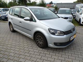 Volkswagen Touran 1,6 TDI  7.MÍST,TAŽ.ZAŘ. kombi