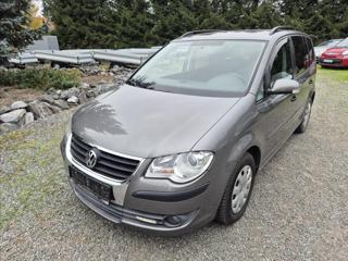 Volkswagen Touran 1,9   TDI, TAŽNÉ kombi