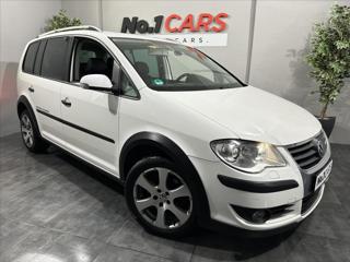 Volkswagen Touran 1,4   TSI DSG CROSS BI-XEN NAVI MPV