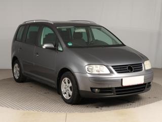 Volkswagen Touran 1.6 FSI 85kW MPV