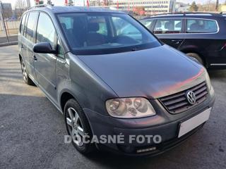 Volkswagen Touran 2.0 TDi MPV