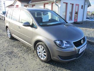 Volkswagen Touran 1,4 TSI, 1. maj.,klima,ZAMLUVEN MPV