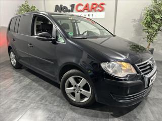 Volkswagen Touran 1,4   TSI VÝHŘEV TEMPOMAT MPV
