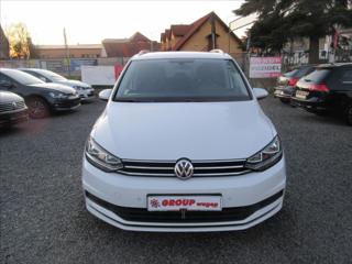 Volkswagen Touran 1,5 TSI DSG 7Míst Edice Join MPV