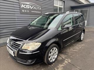 Volkswagen Touran 1,4 DPH není MPV