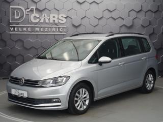 Volkswagen Touran 2.0 TDi DSG,zimní sada kol MPV